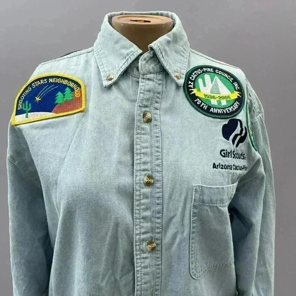 Vintage Girls Scout Denim Top Size S Patches Button Light Blue Long Sleeve - Picture 5 of 10